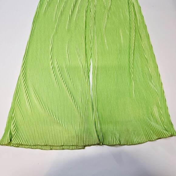 Superdown Alana Pant in Lime Green Large - Picture 3 of 12